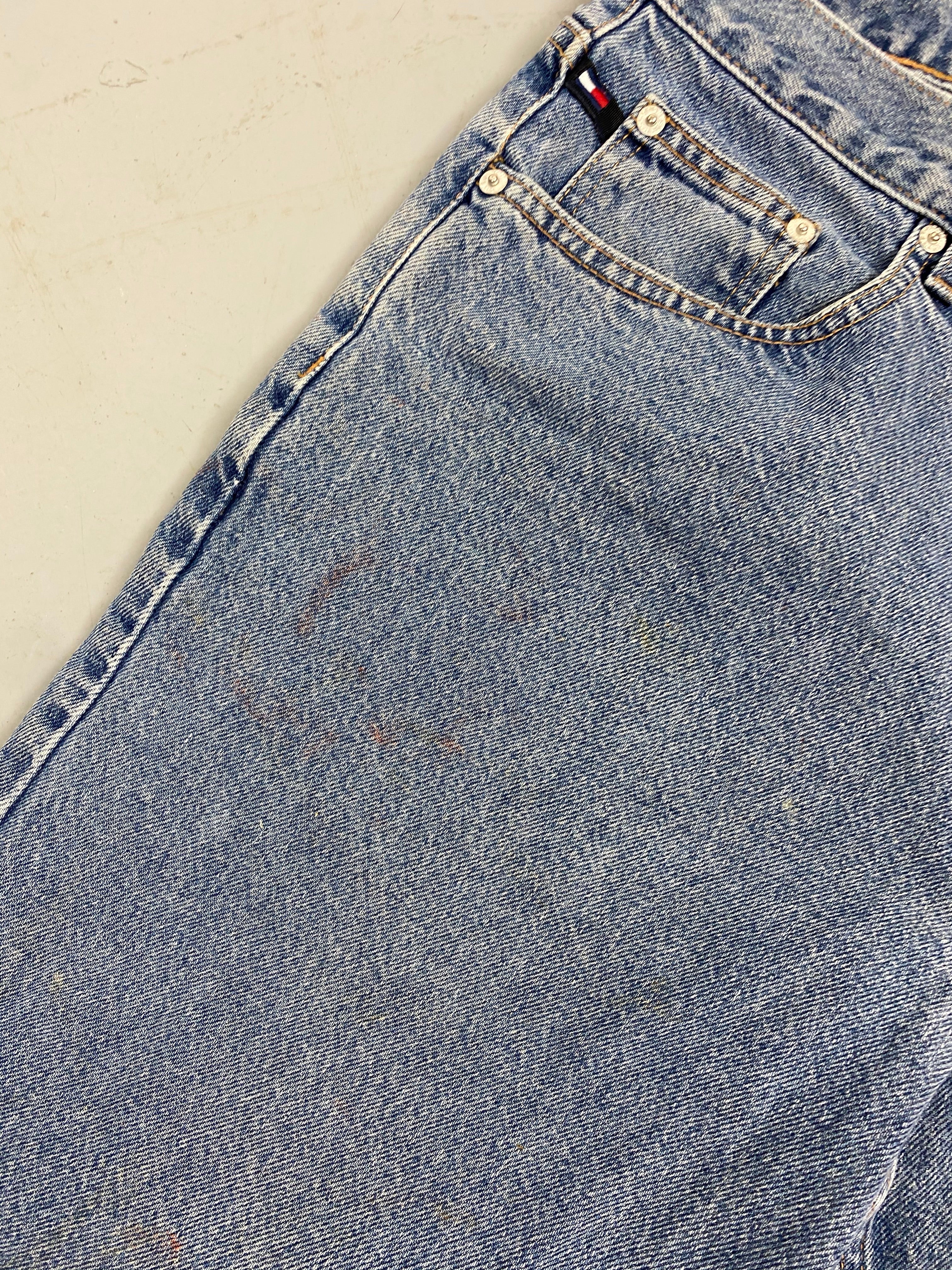 90s Tommy denim shorts