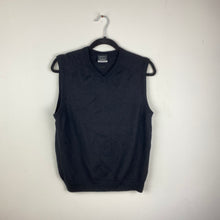 Load image into Gallery viewer, Nike sweater vest