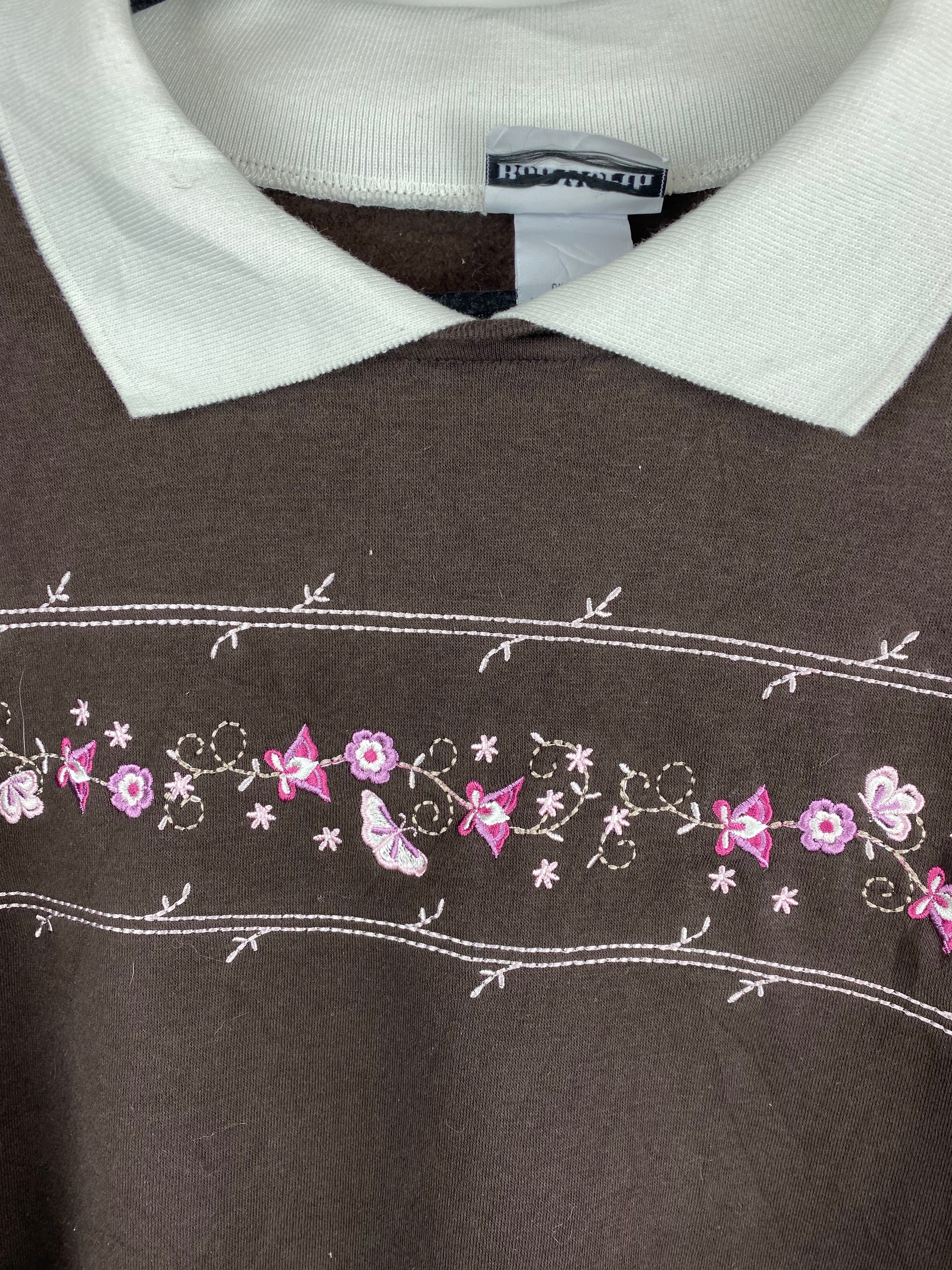 Vintage embroidered collared crewneck