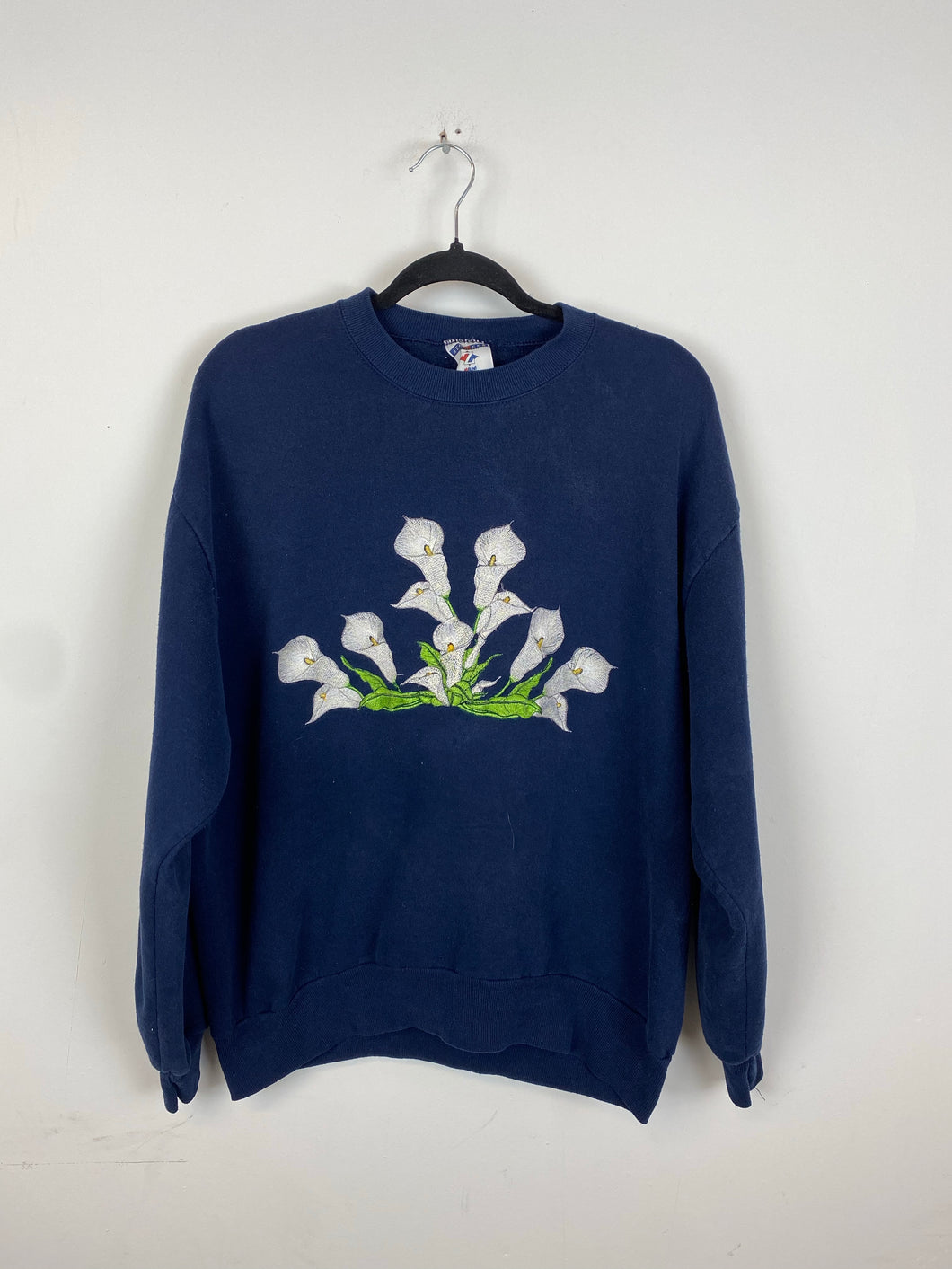 90s Embroidered Flower crewneck - S
