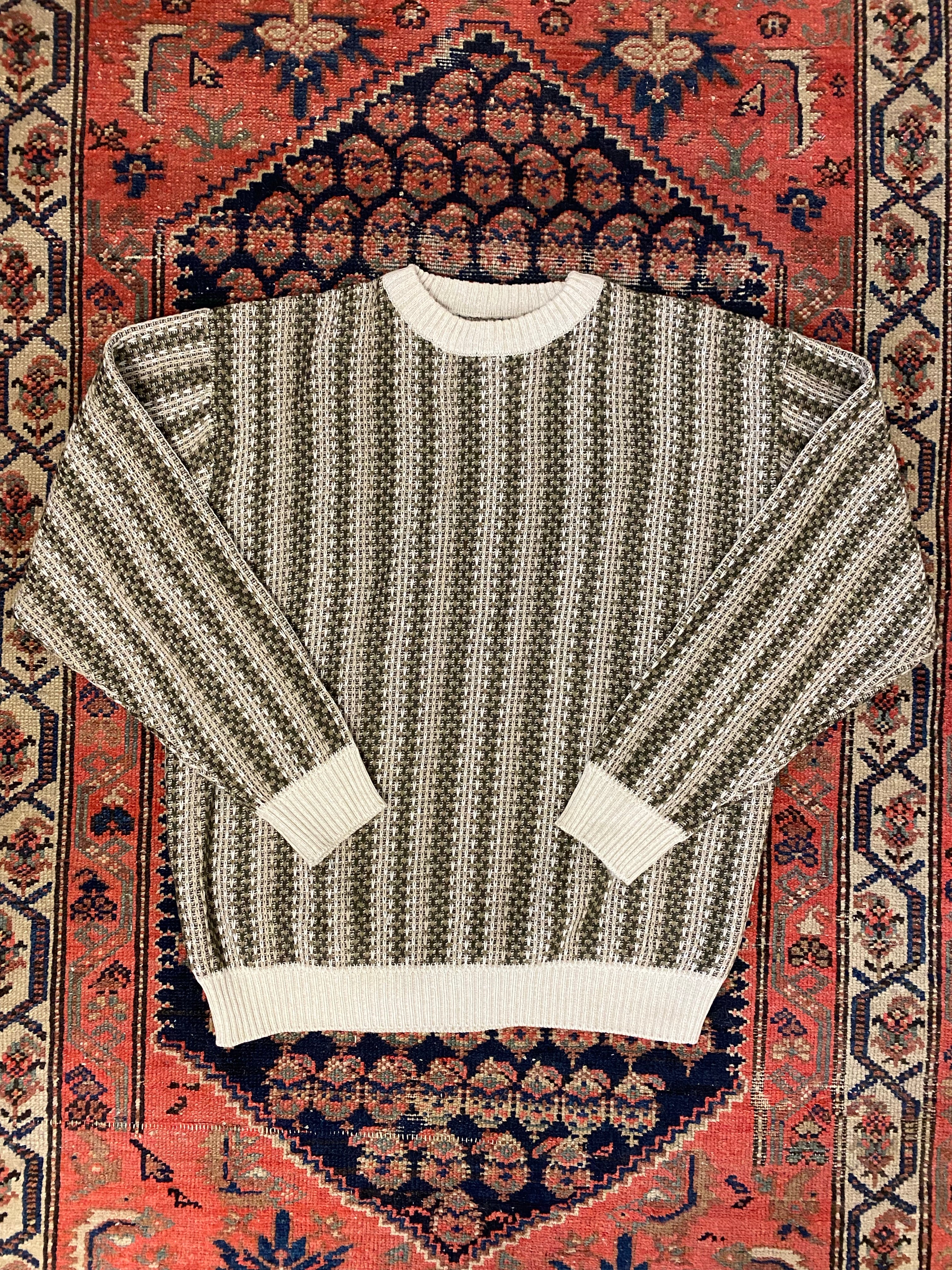 Vintage Patterned Knit - M