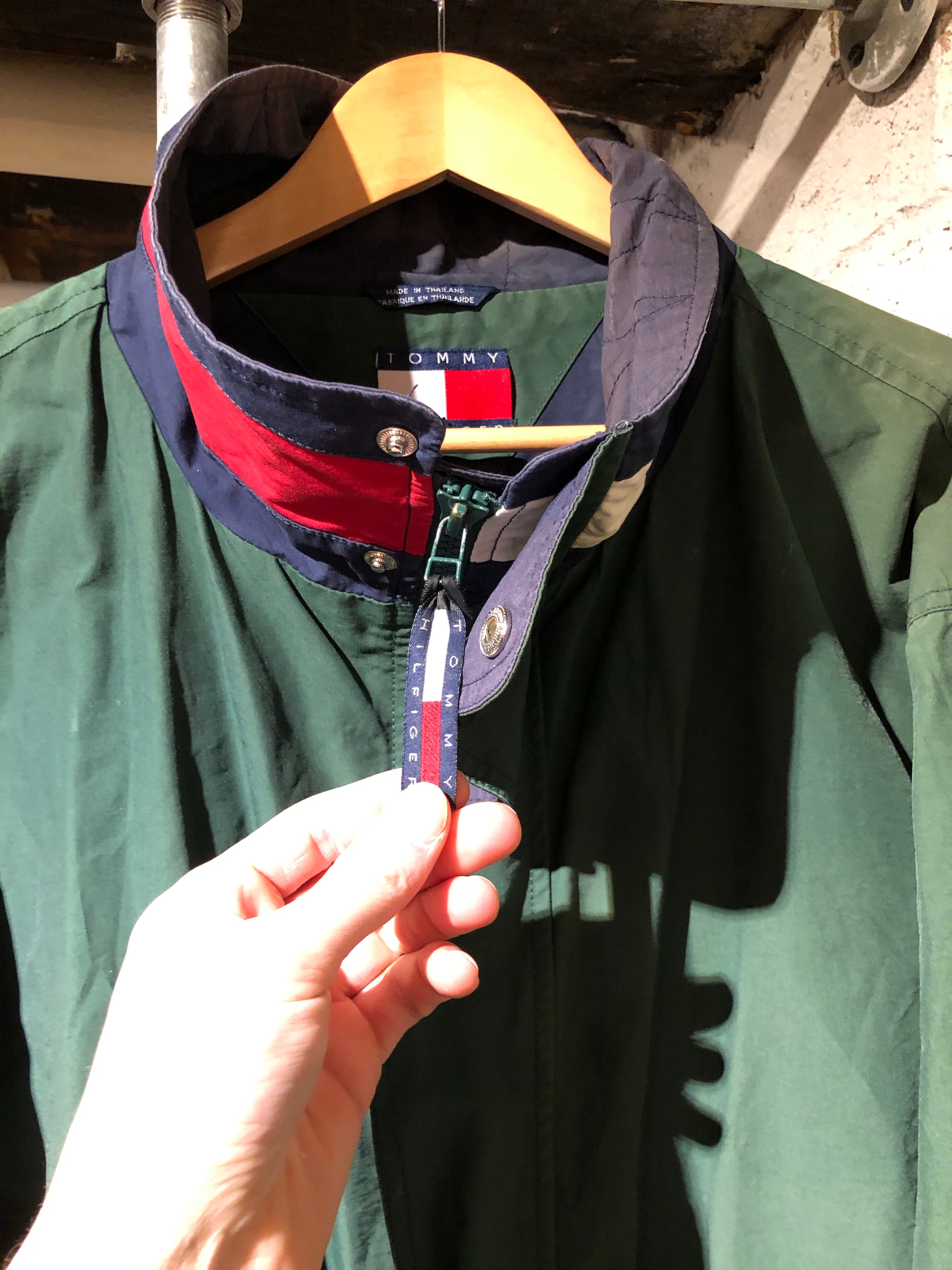 Full zip tommy jack