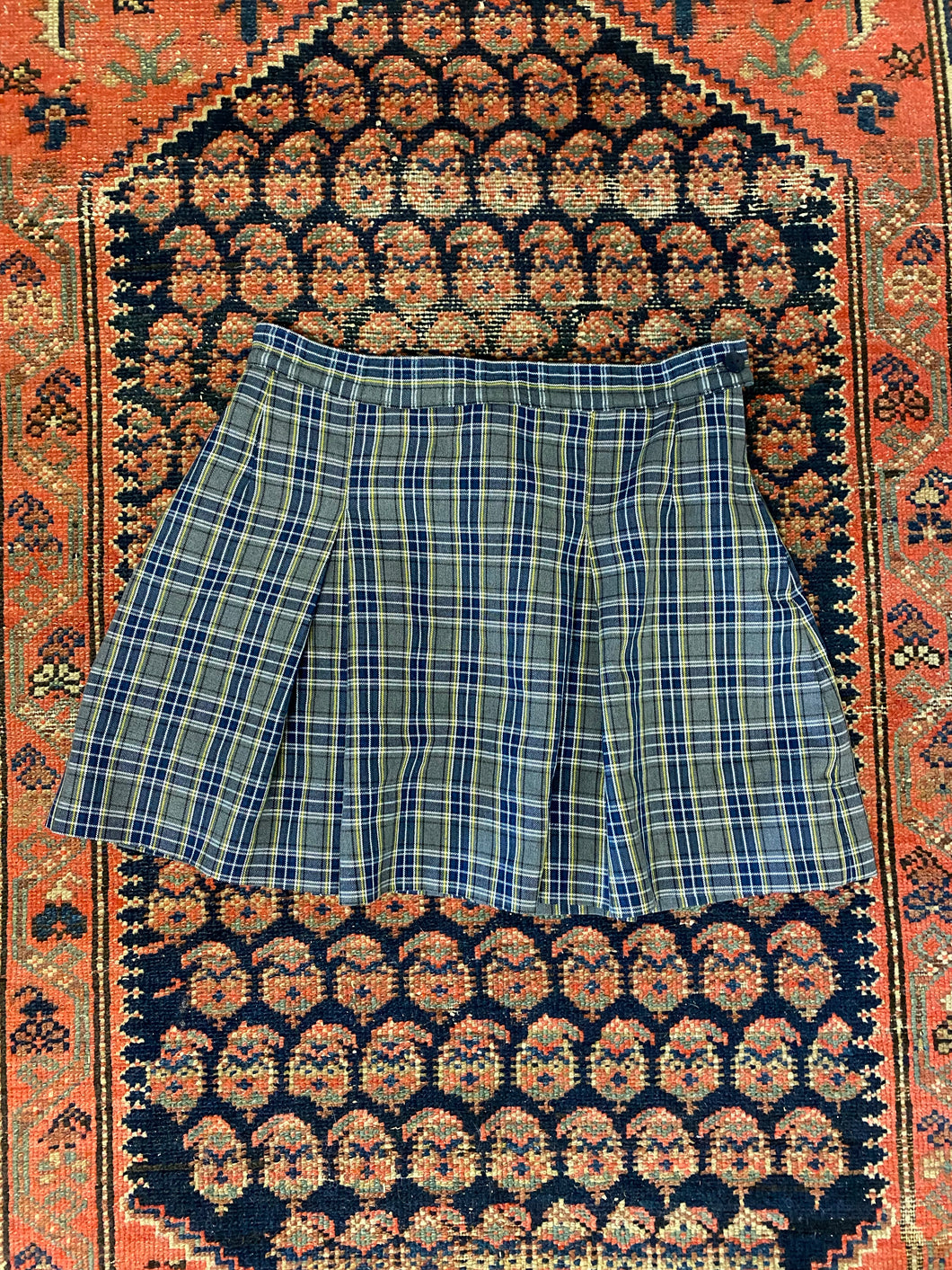 Vintage Plaid Skirt - 28in