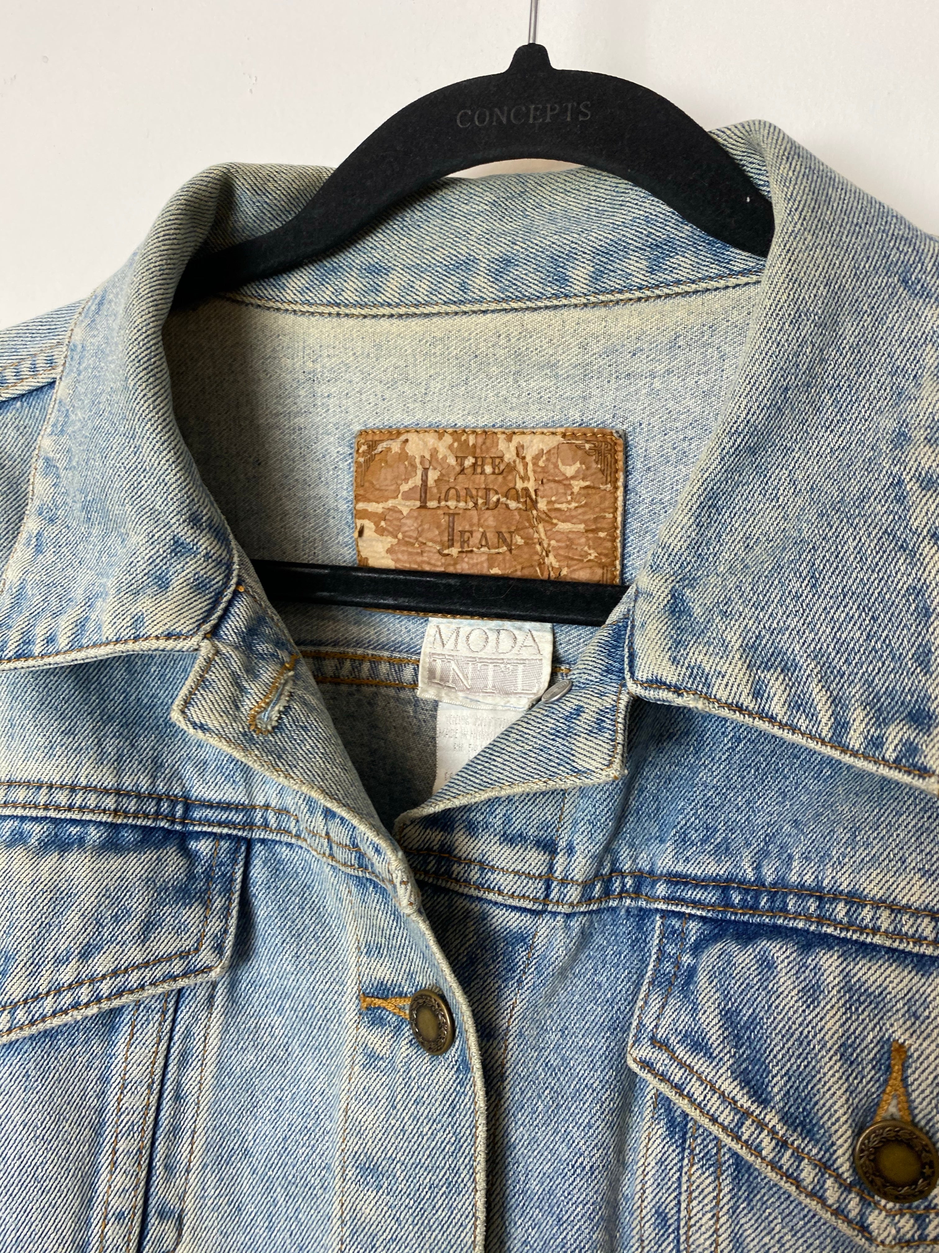 90s Light Wash Denim jacket - S/M