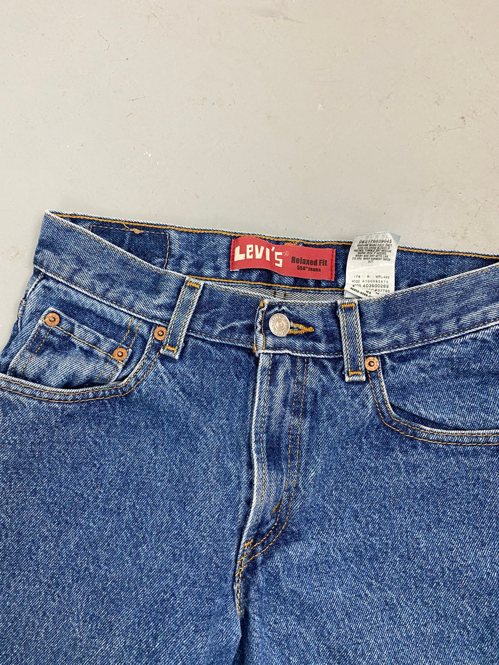 90s frayed high waisted Levi’s denim