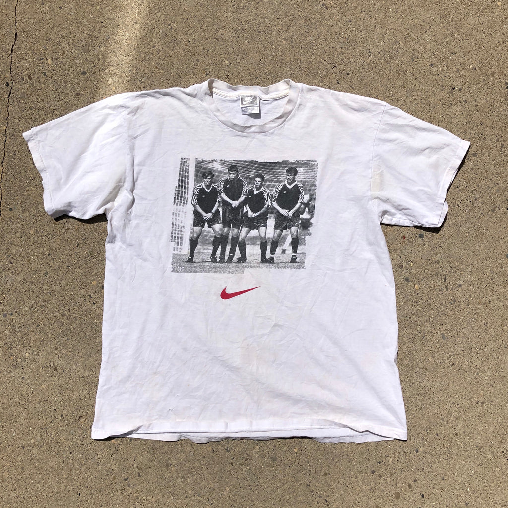 90s Nike soccer t shirt