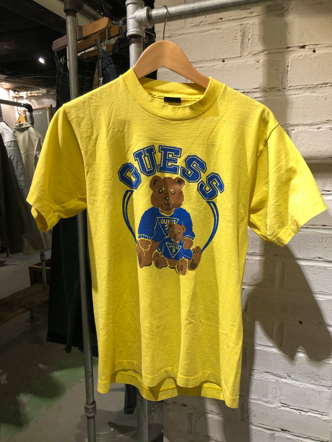 90s Guess tee
