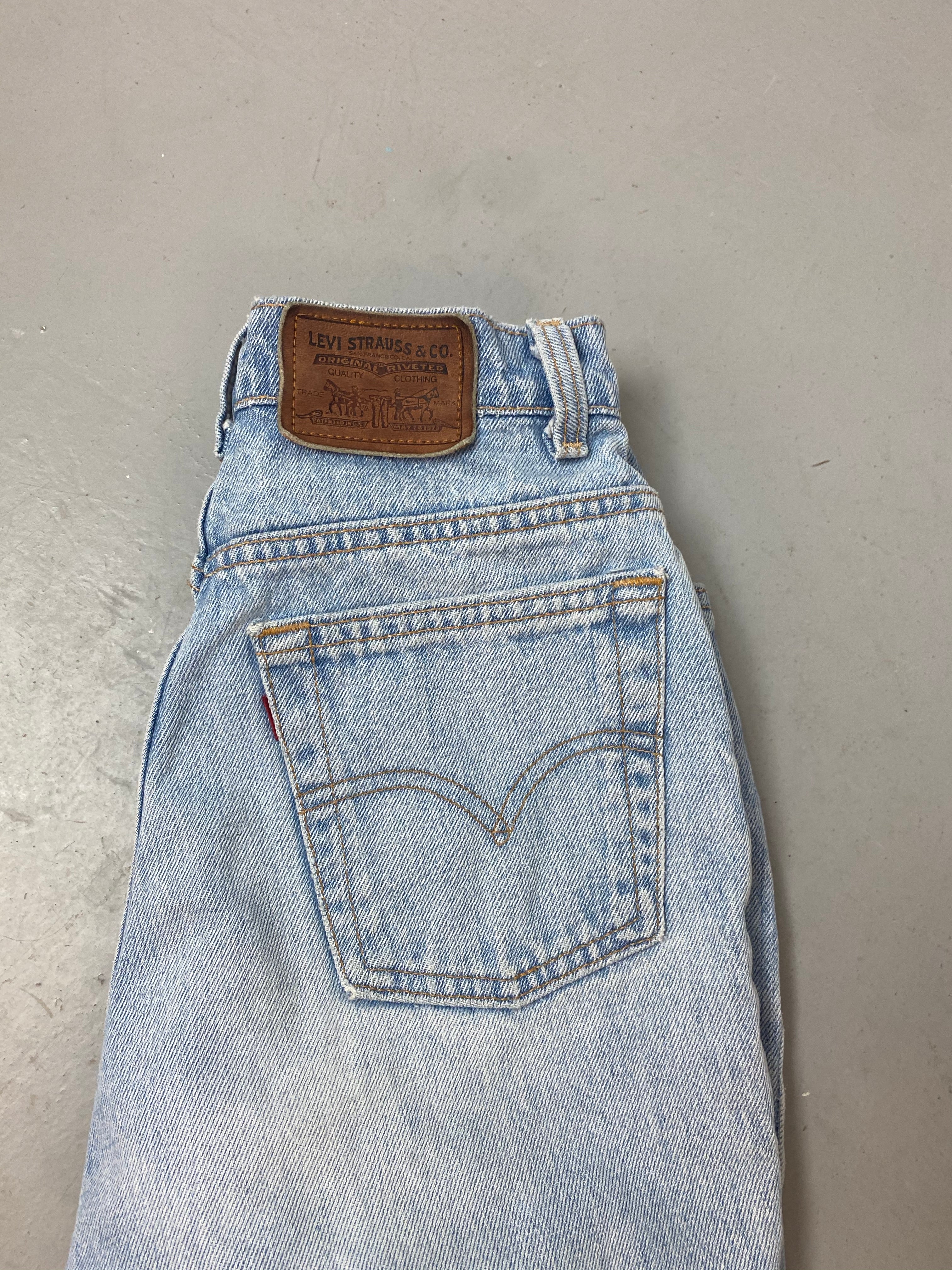 Vintage High Waisted Levi’s Frayed Denim Shorts - 25in