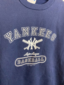 2002 Yankees crewneck