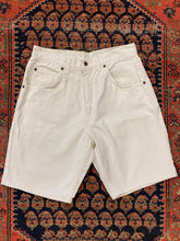 Load image into Gallery viewer, Vintage High Waisted Denim Shorts - 30IN/W
