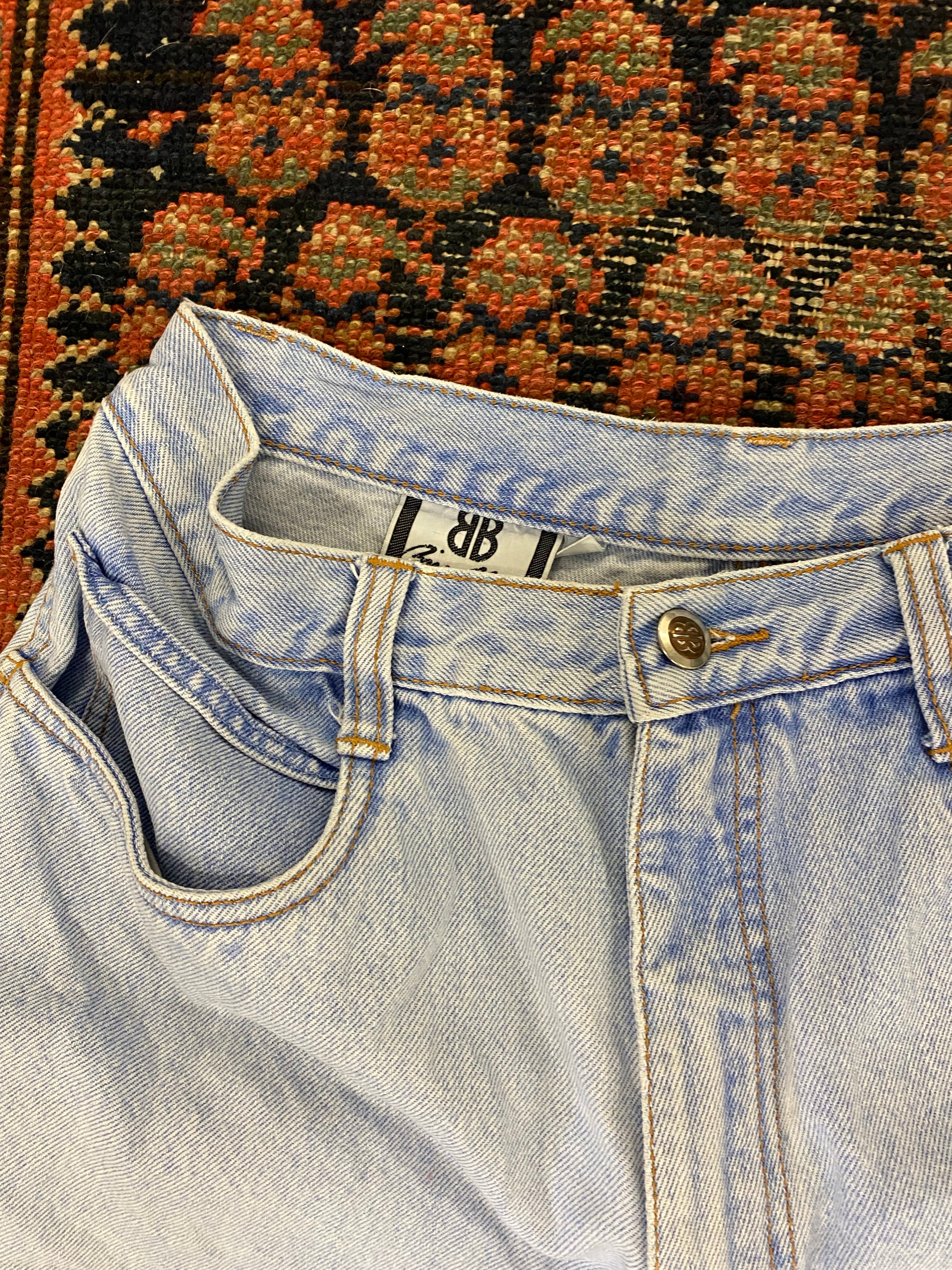 90s High Waisted Bill Blass Denim Shorts - 30in