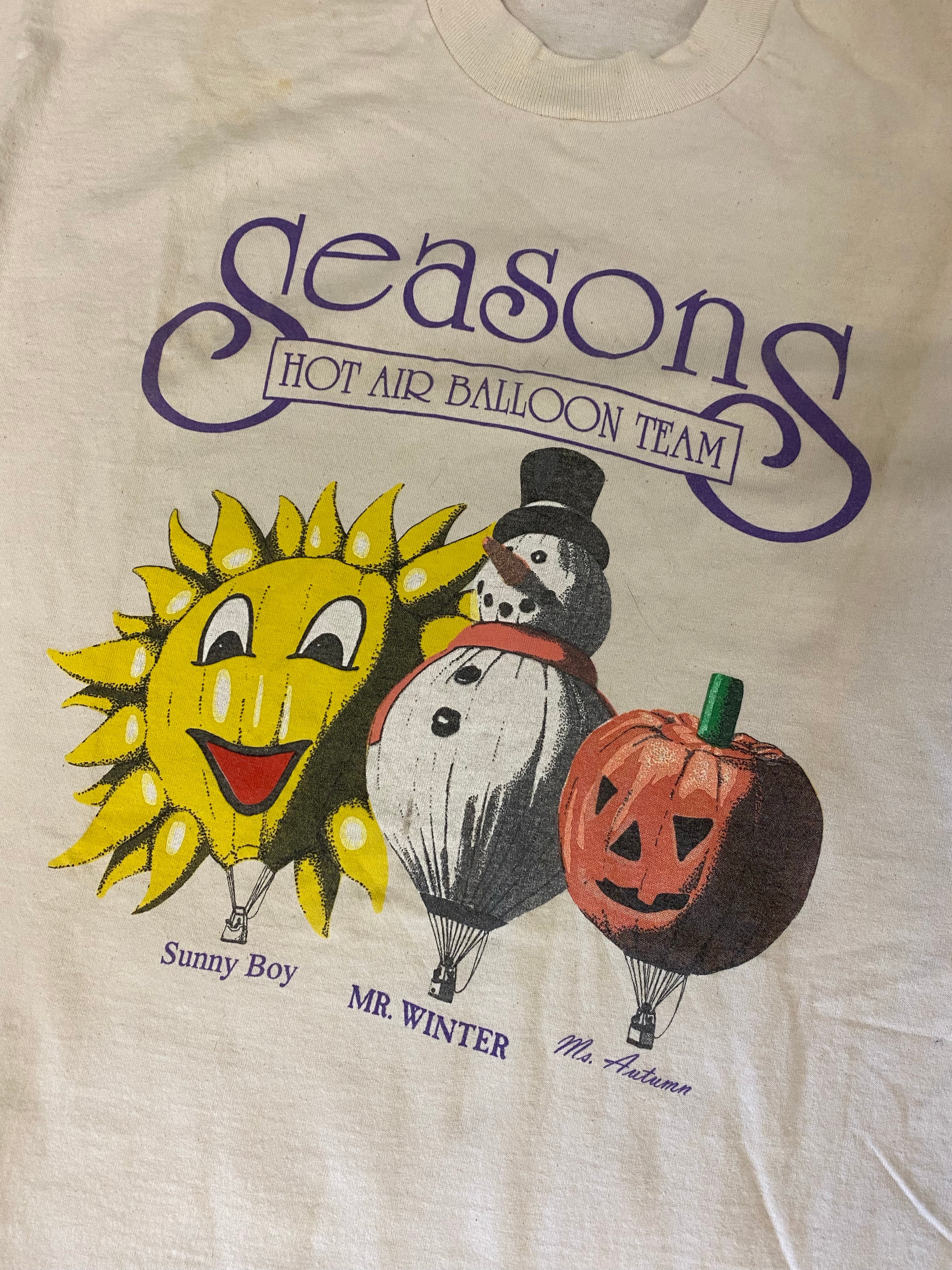 Vintage Seasons Hot Air Balloons T Shirt - XL
