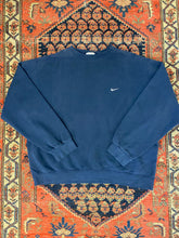 Load image into Gallery viewer, 90s Nike Crewneck - M