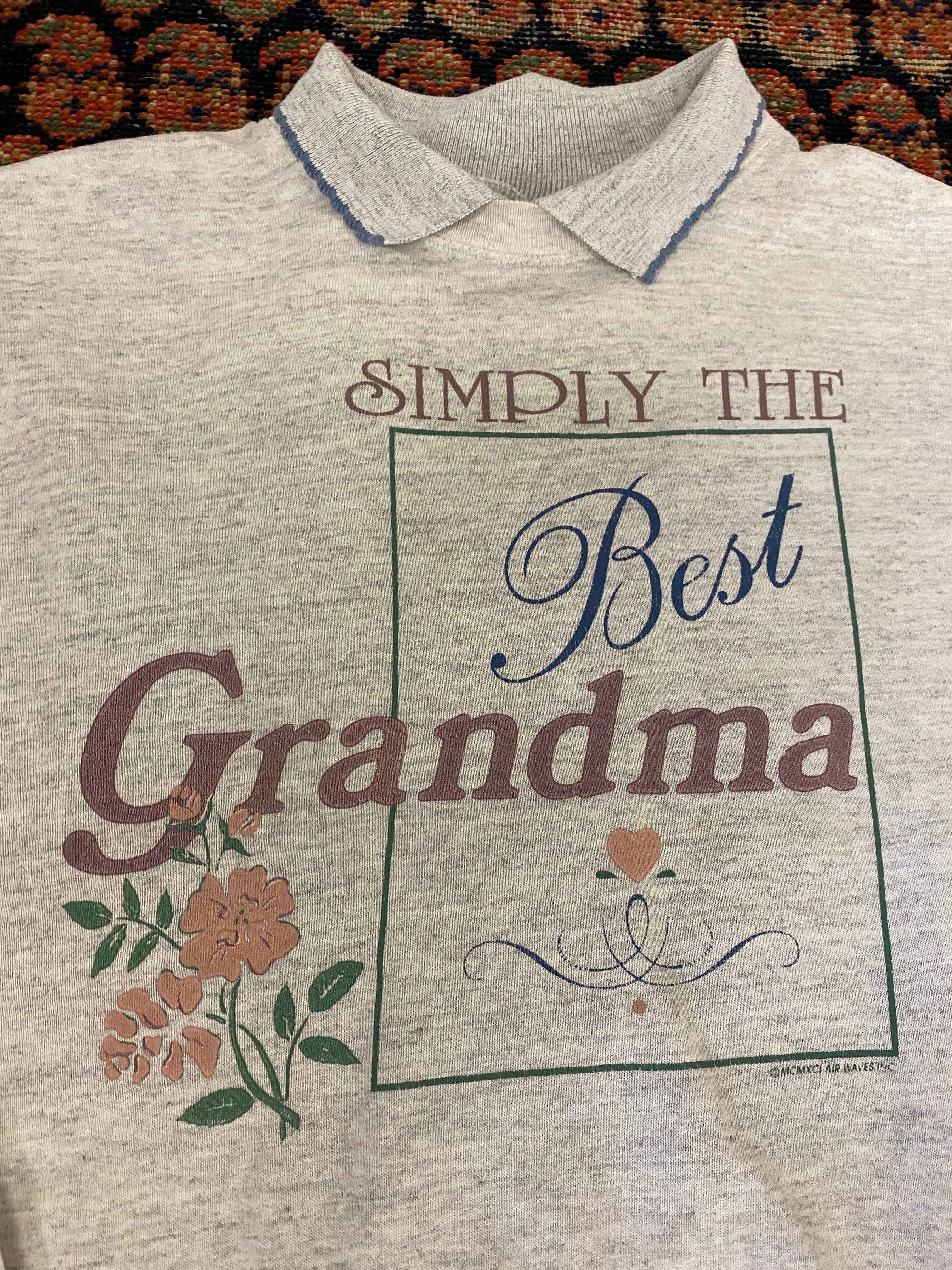 Vintage Simply The Best Grandma Collared Crewneck - L