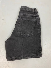 Load image into Gallery viewer, 90s high waisted Wrangler hemmed denim shorts - 28in