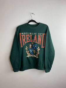 90s Ireland crewneck