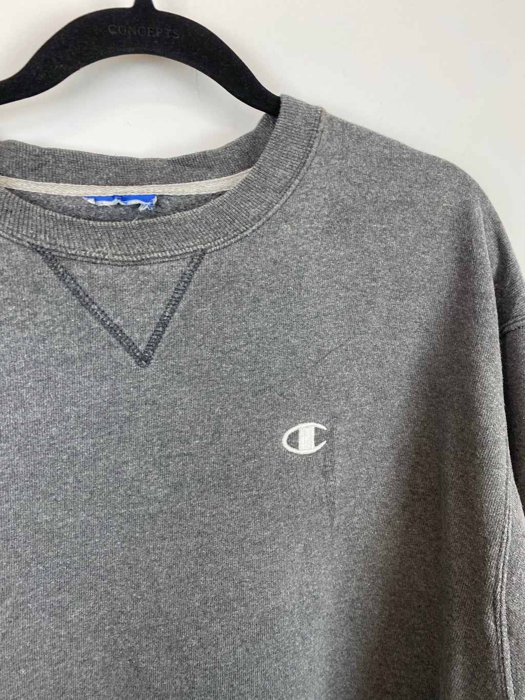 Authentic Champion crewneck - M