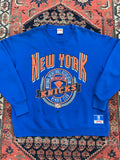 VINTAGE NEW YORK KNICKS CREWNECK - MEDIUM