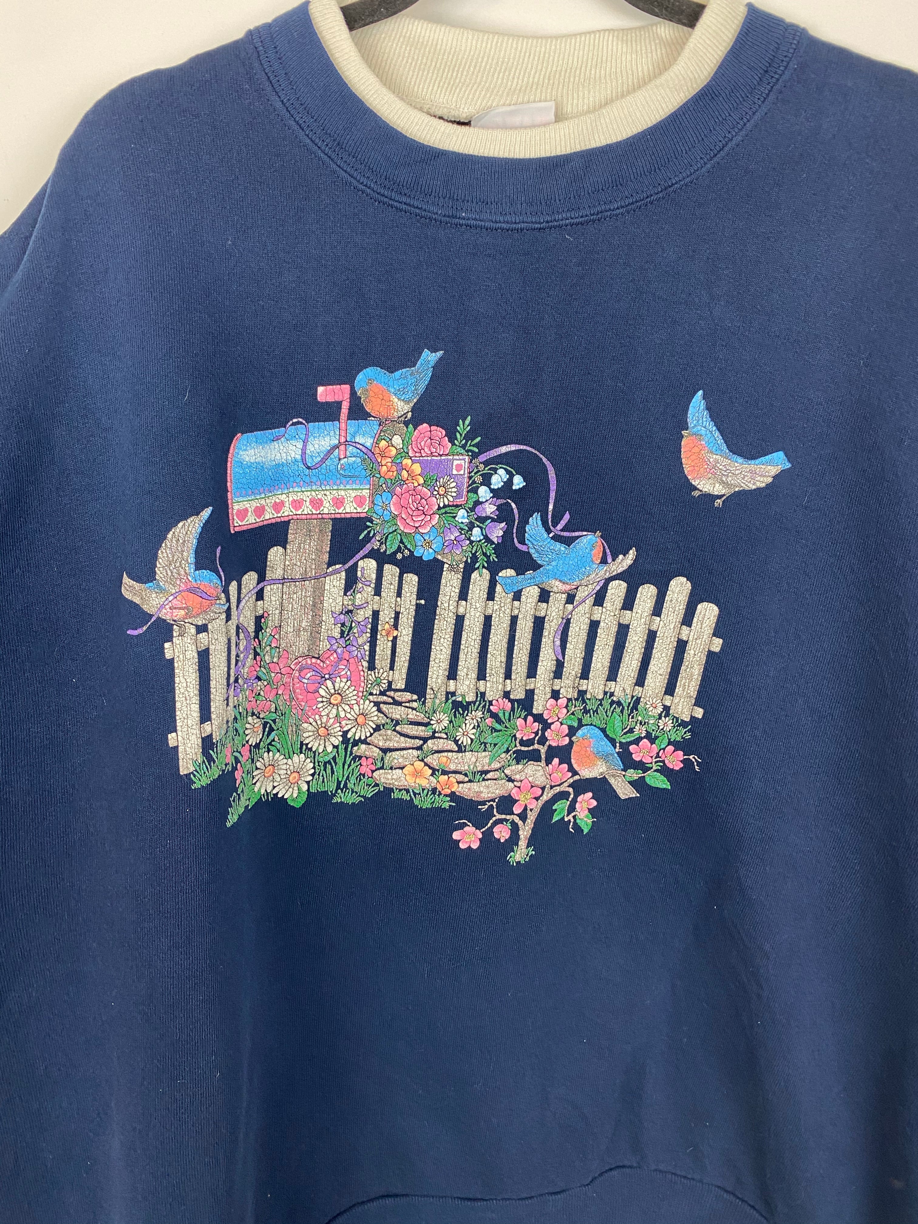 Vintage bird fence crewneck