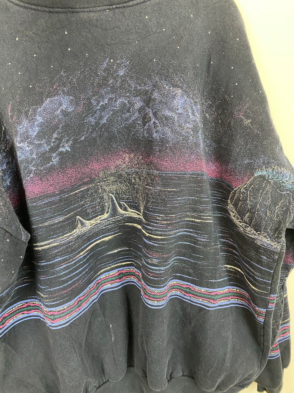 90s all over print whale crewneck - M
