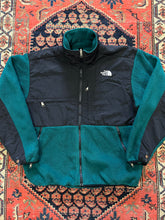Load image into Gallery viewer, VINTAGE GREEN NORTH FACE DENALI FLEECE - LARGE