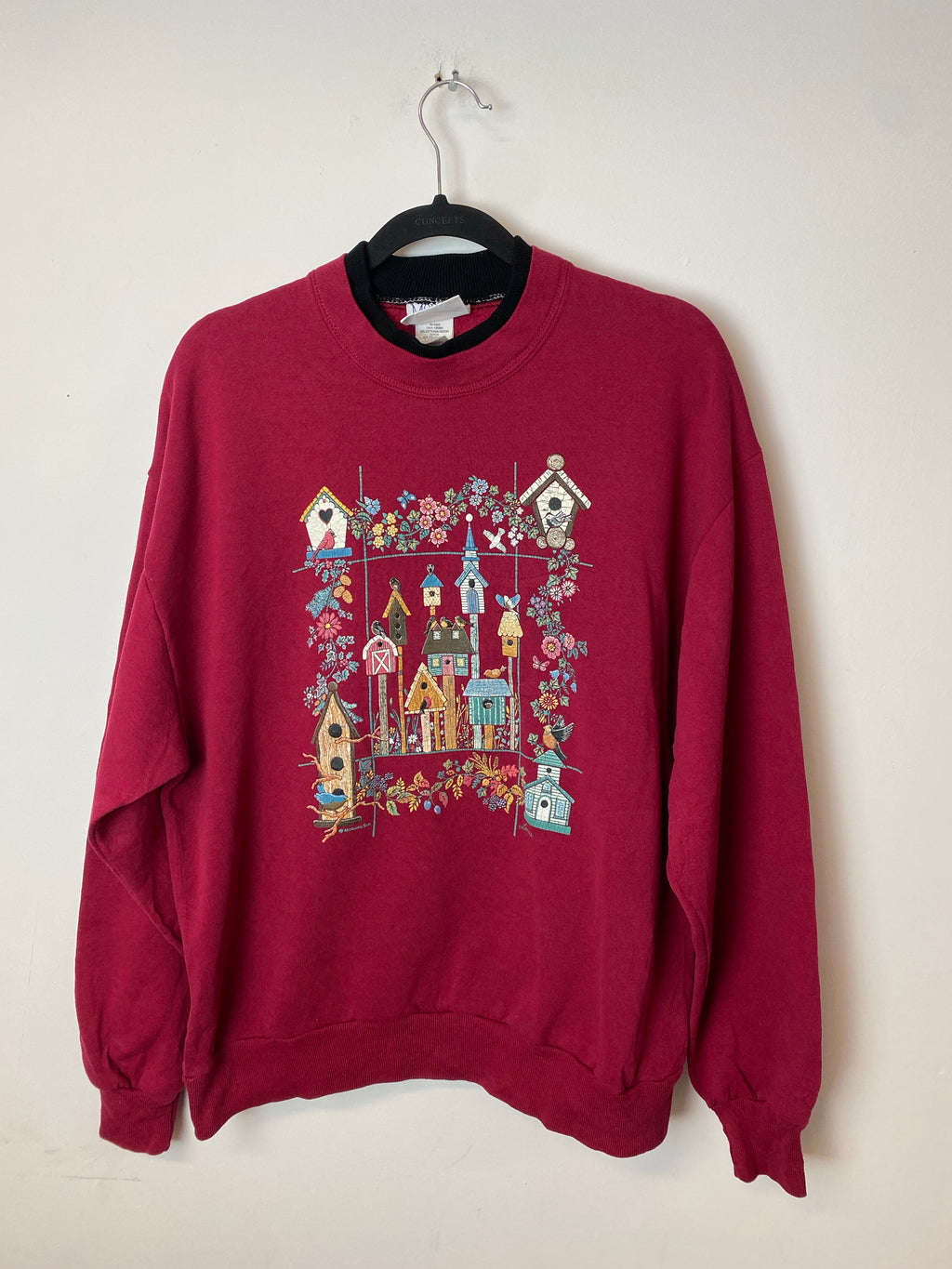 Vintage Mock-neck Bird House Crewneck - M