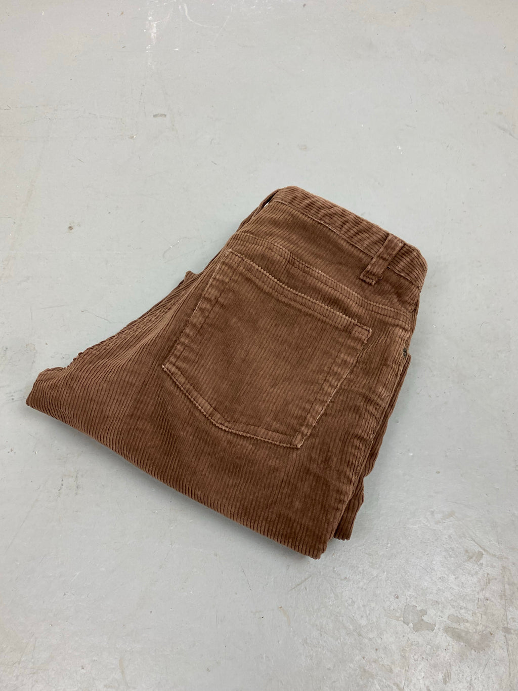 Brown high waisted corduroy pants