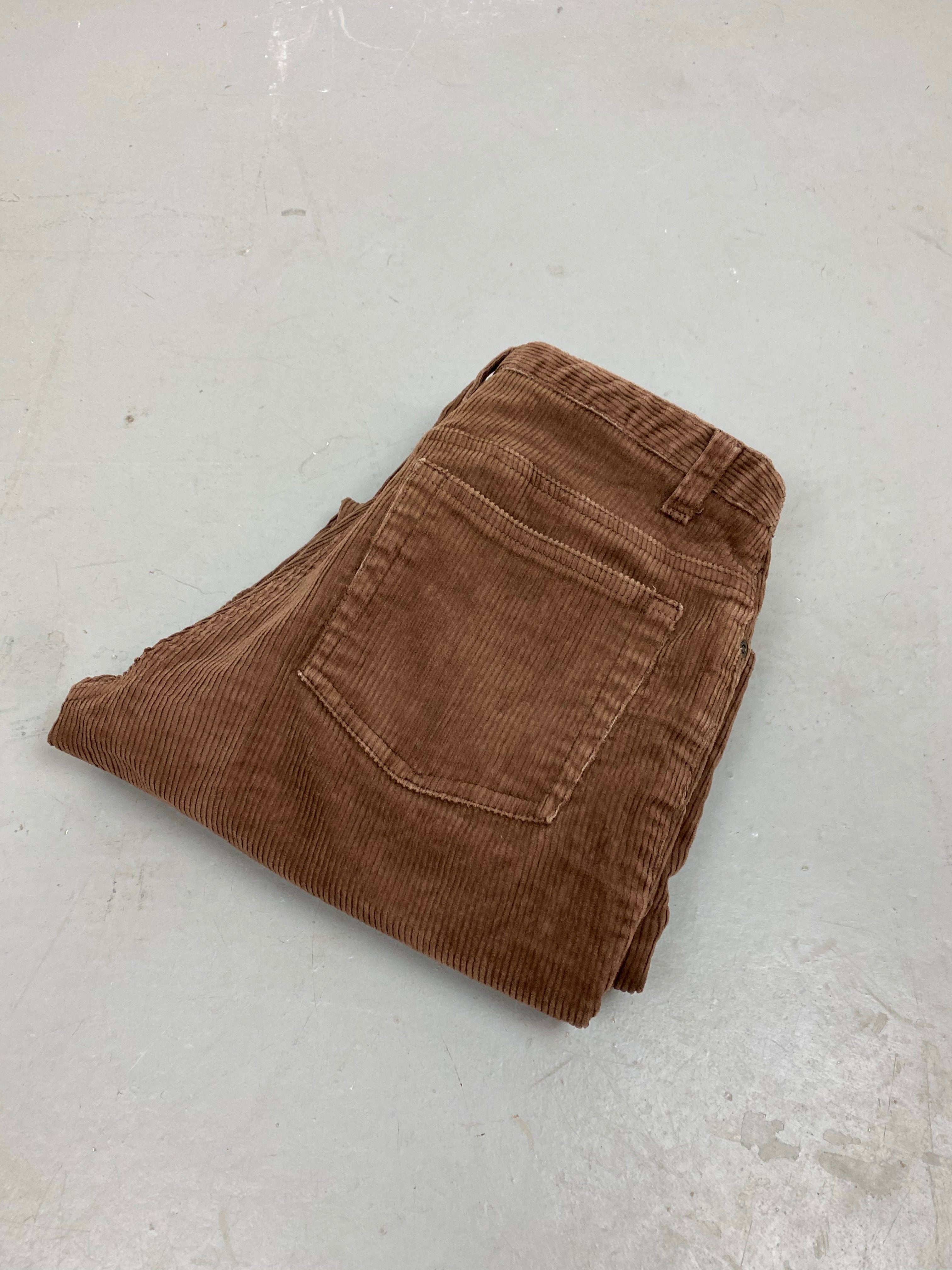 Brown high waisted corduroy pants