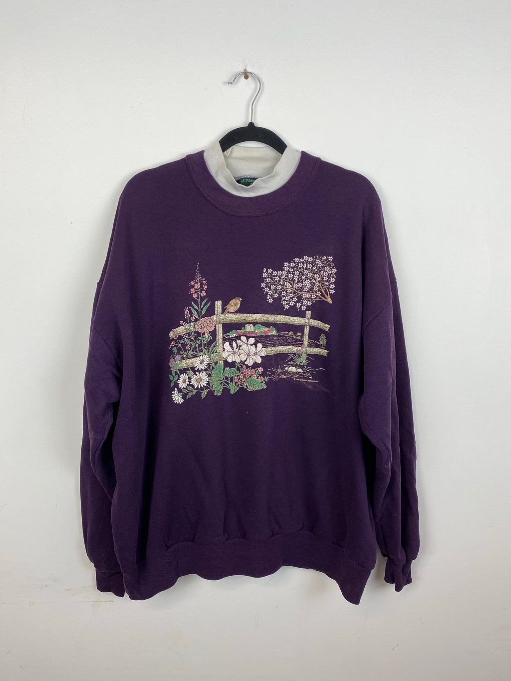 90s scenic Mockneck crewneck