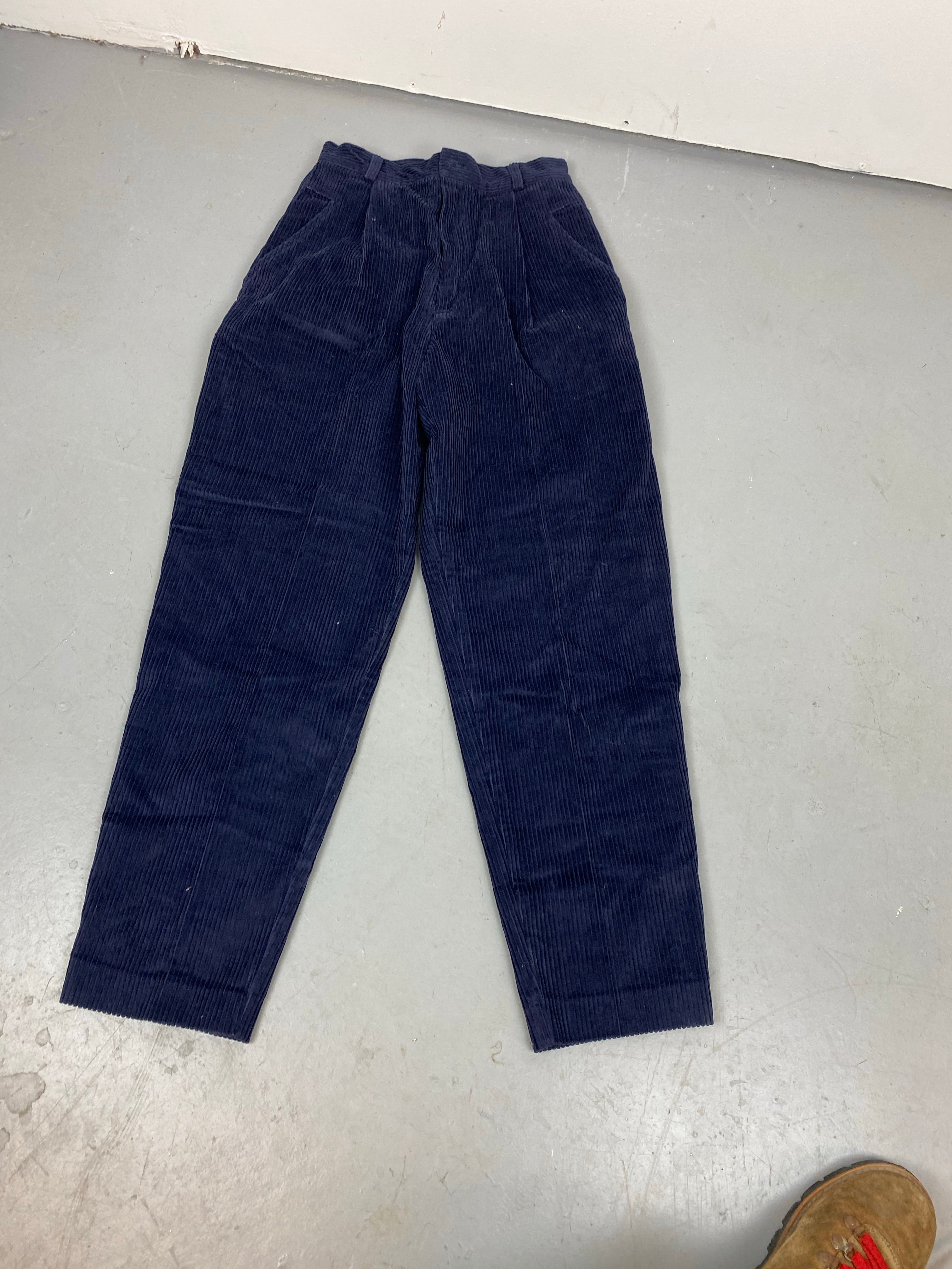 Vintage pleated high waisted corduroy pants - 26in