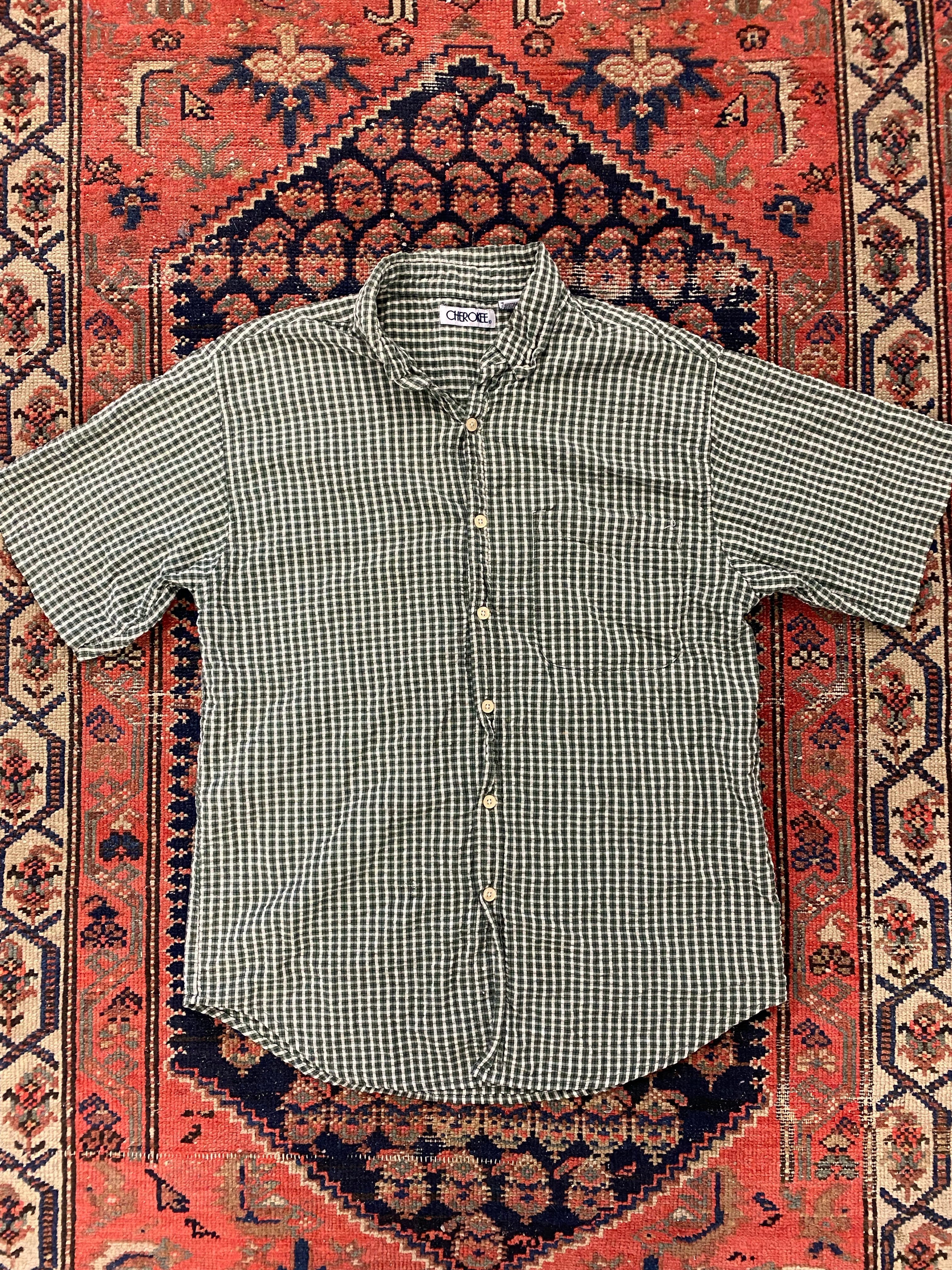 90s Short Sleeve Button Up - M