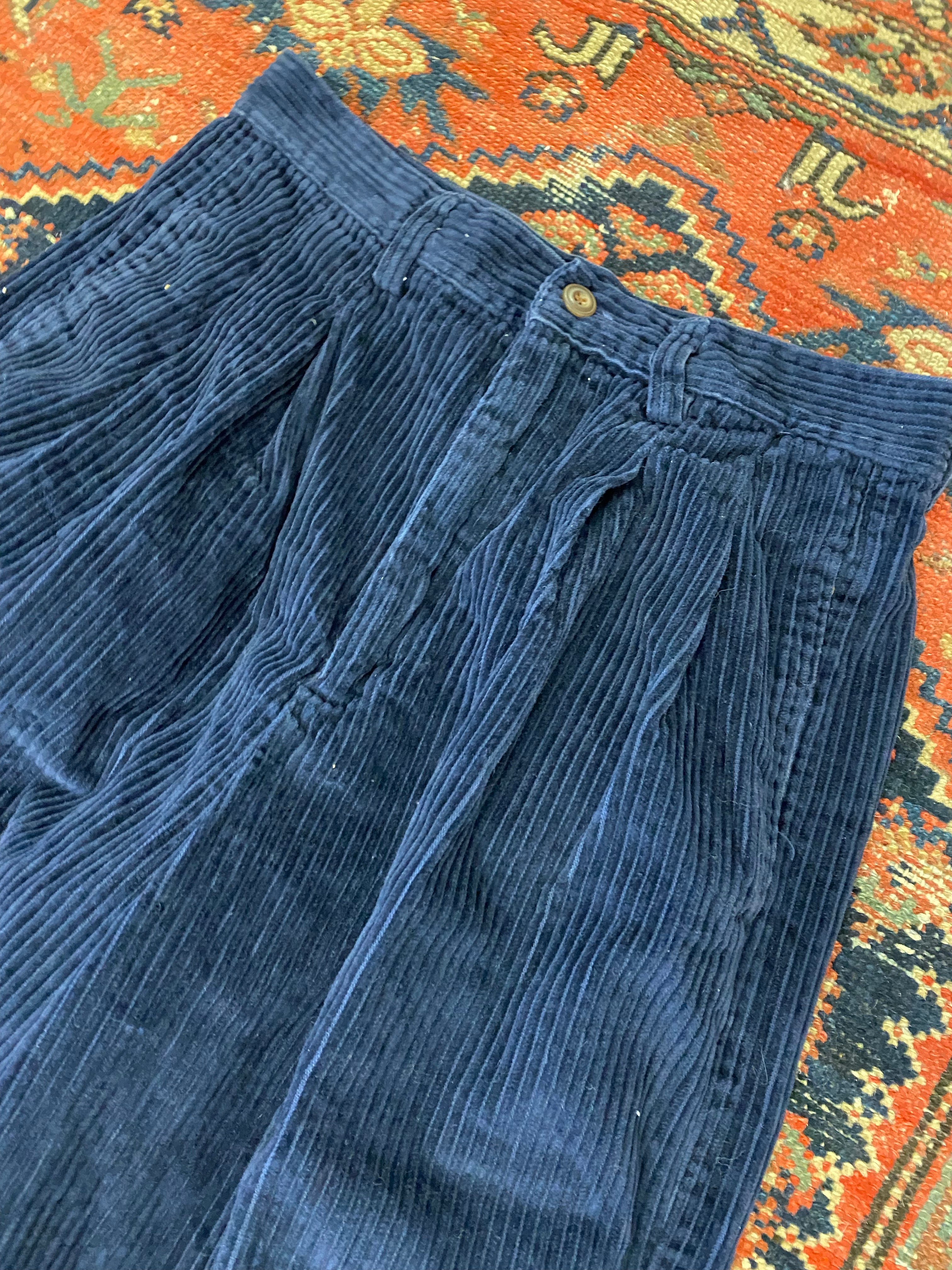Vintage Pleated Corduroy Pants - 26inches