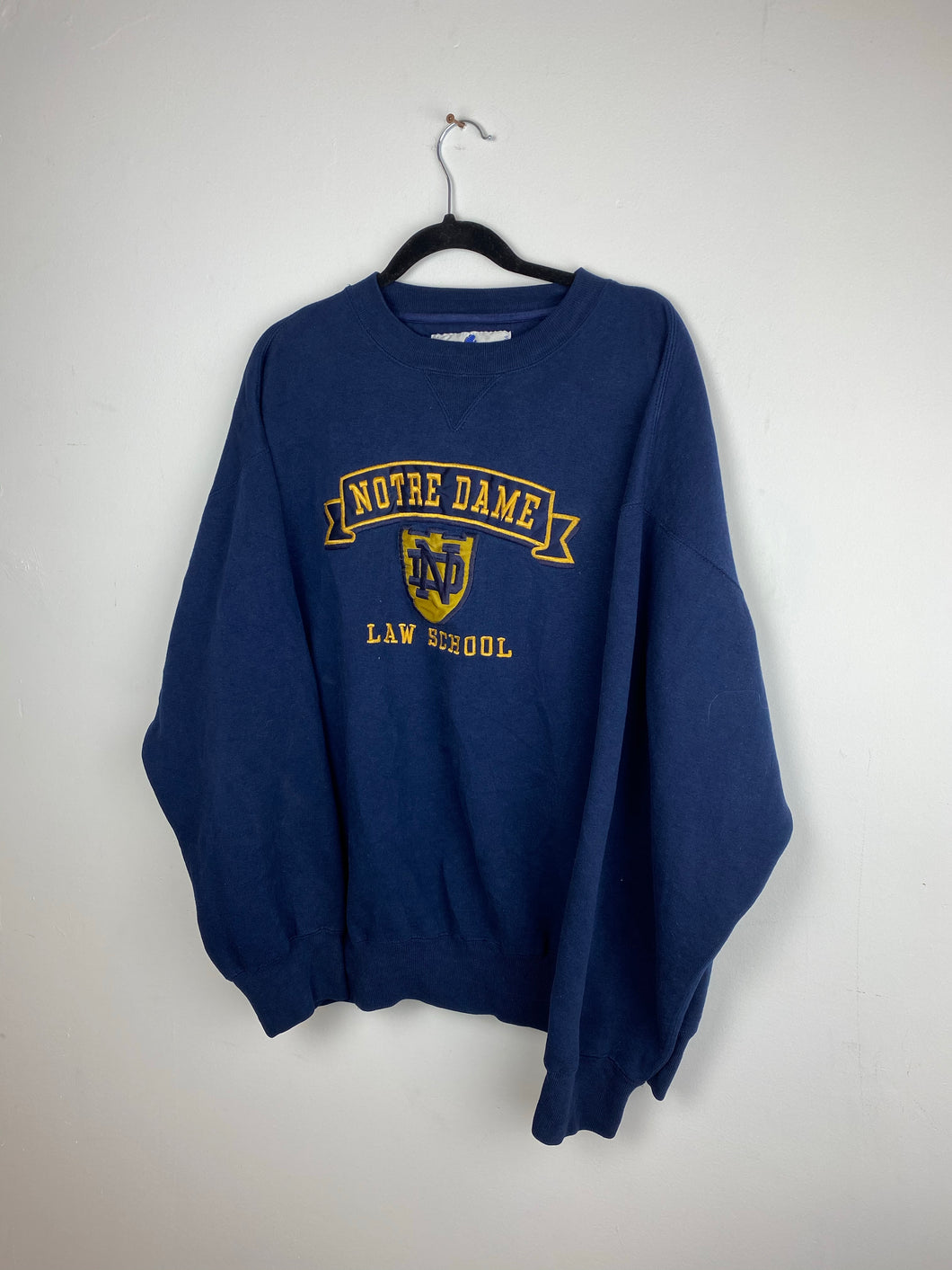 90s embroidered Notre Dame crewneck