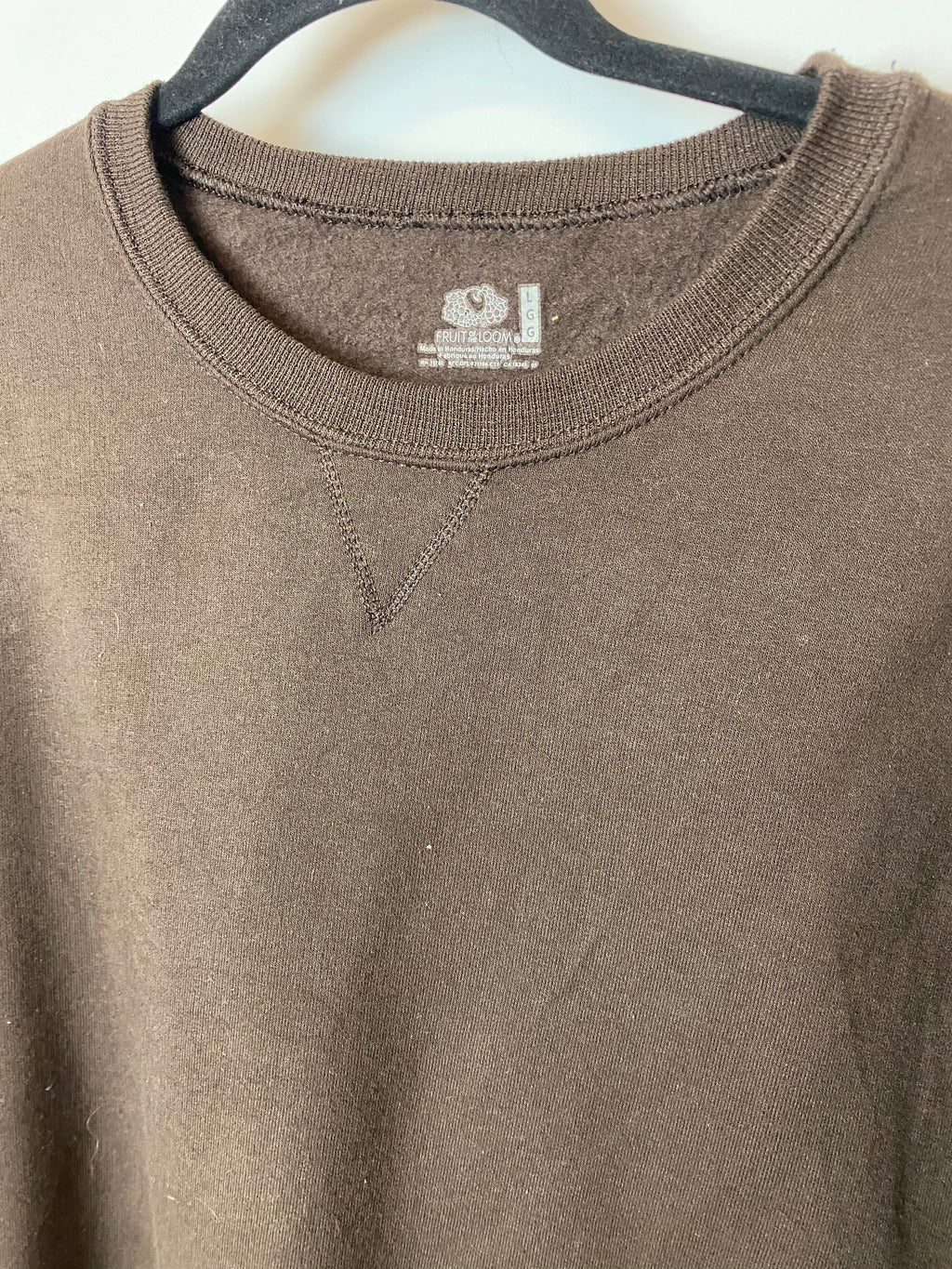 Brown Fruit Of The Loom Crewneck - M