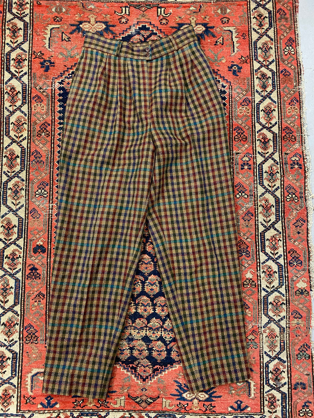 Vintage High Waisted Plaid Trousers - 29in