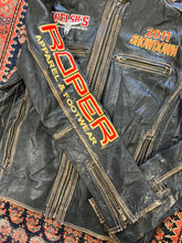 Load image into Gallery viewer, VINTAGE LEATHER JACKET - SMALL