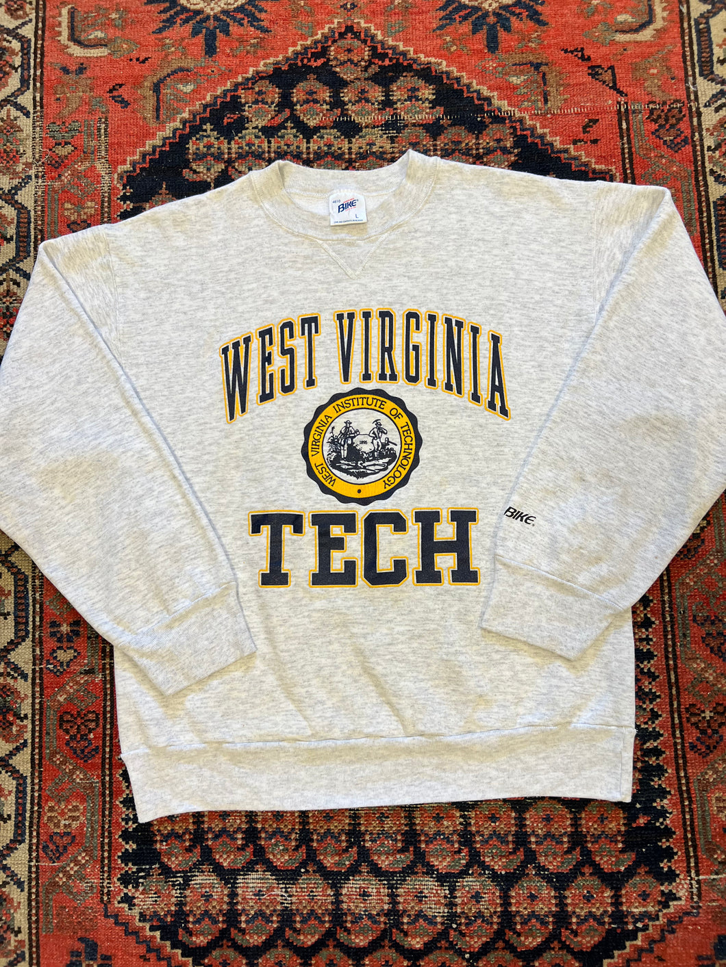 Vintage Virginia tech Crewneck - Small