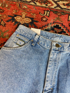Vintage High Waisted Wrangler Denim Jeans - 27in