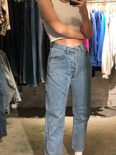 Load image into Gallery viewer, Vintage High Waisted American Eagle Denim