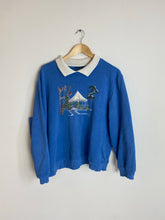 Load image into Gallery viewer, Vintage embroidered crewneck