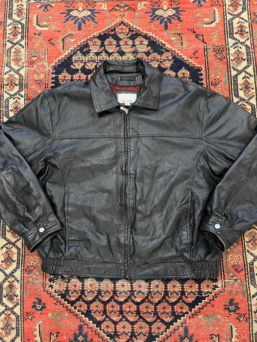 VINTAGE LEATHER JACKET - MEDIUM