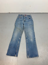 Load image into Gallery viewer, 90s straight leg high waisted denim