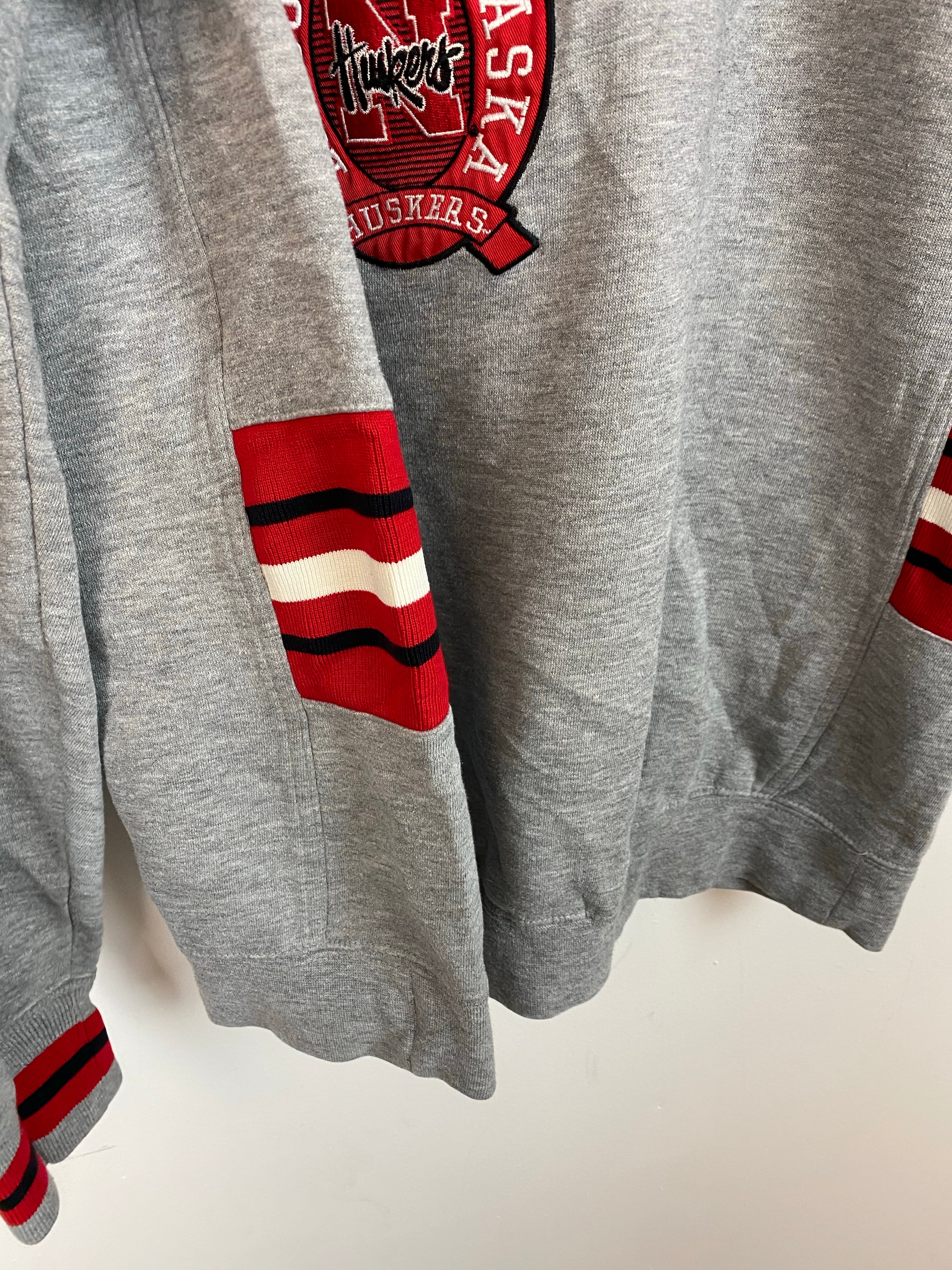 90s Nebraska v neck crewneck