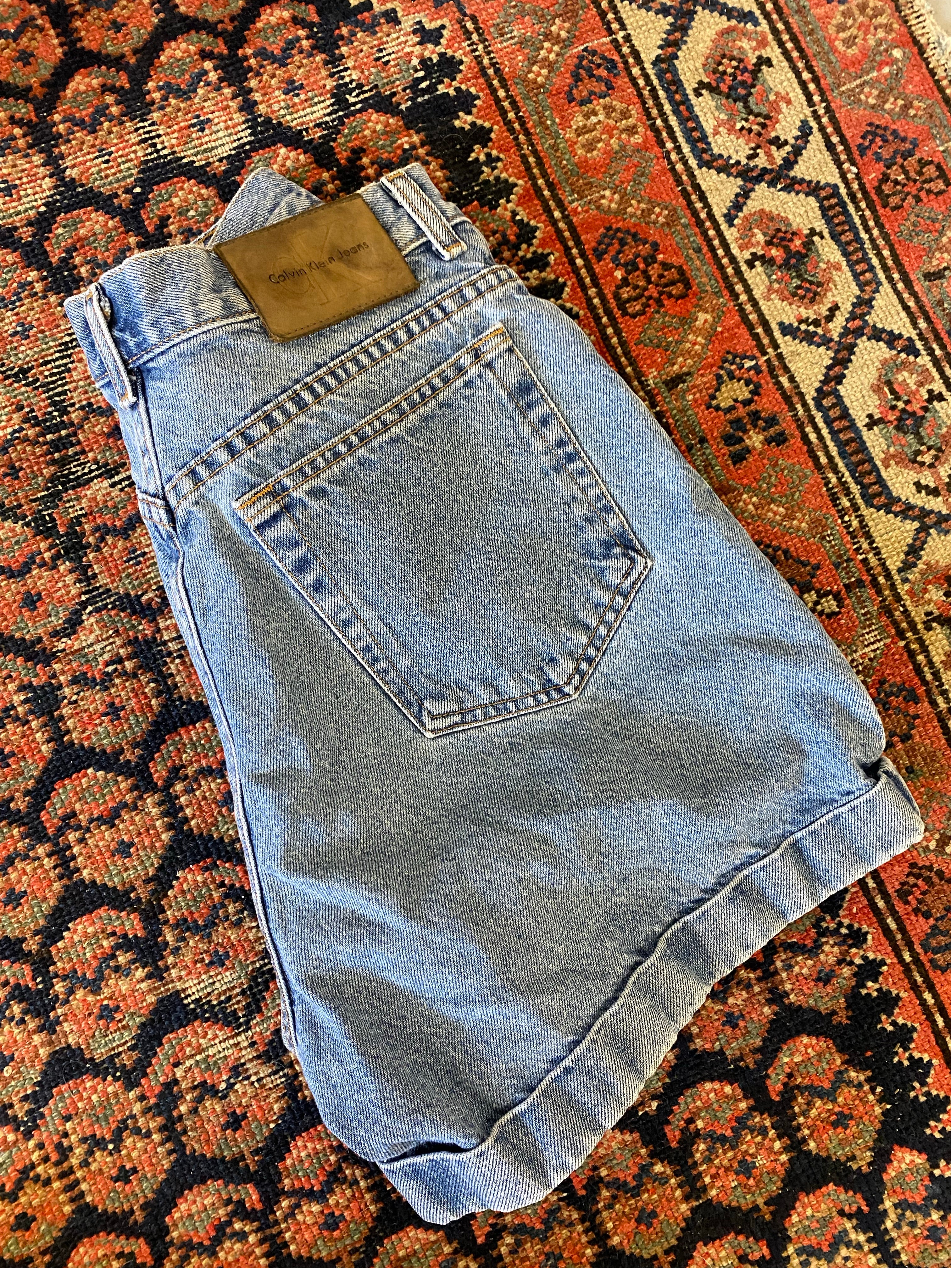 90s High Waisted Calvin Klein Cuffed Denim Shorts - 29in