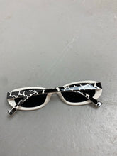 Load image into Gallery viewer, Retro cow print sunglasses