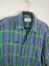 Load image into Gallery viewer, Vintage birch creek button up