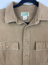 Load image into Gallery viewer, Light brown LL Bean Cotton button up