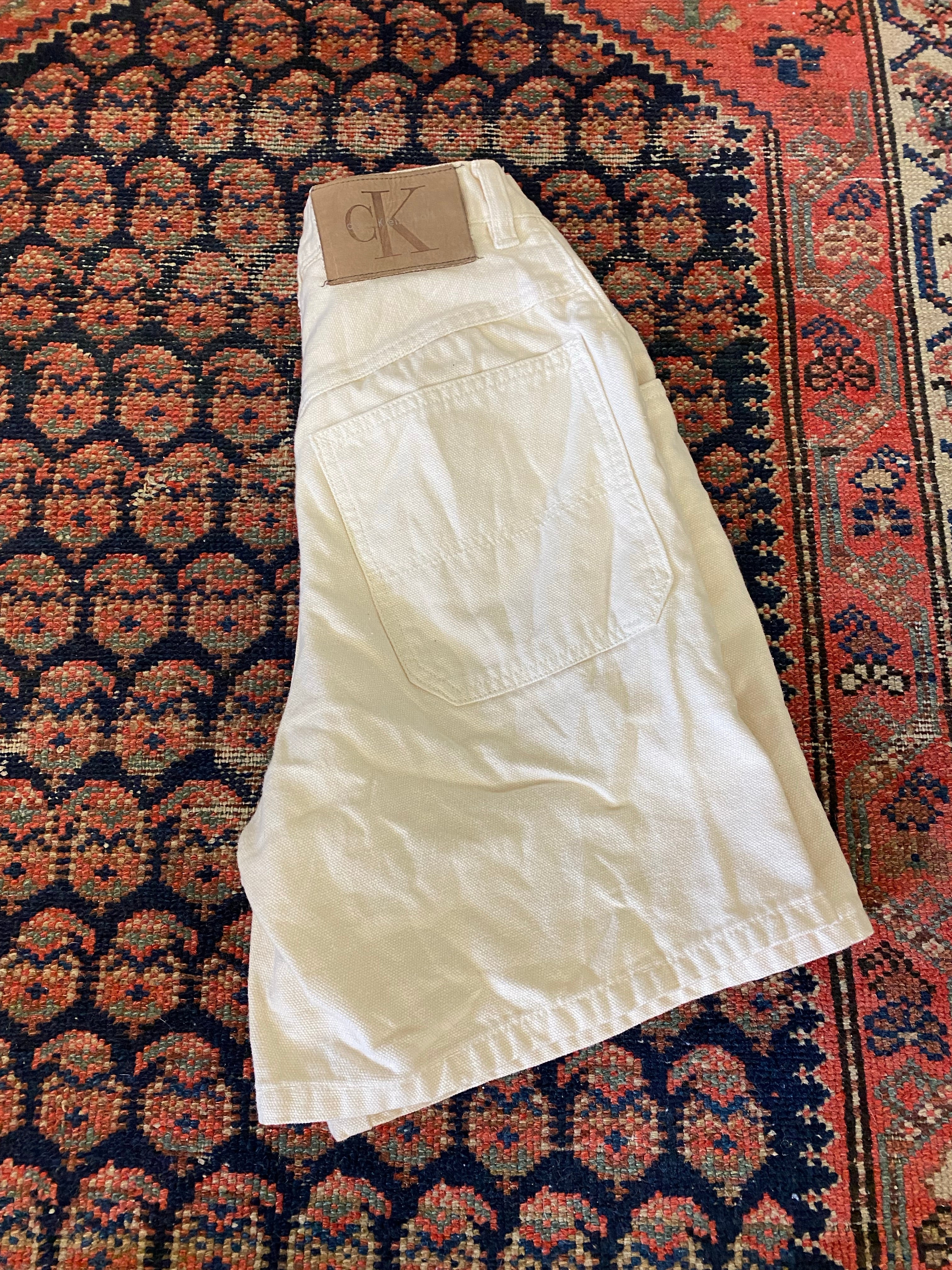90s High Waisted Creme Calvin Klein Denim Shorts - 25in