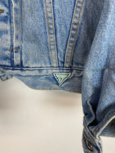 Load image into Gallery viewer, 90s Guess denim jacket - L/XL