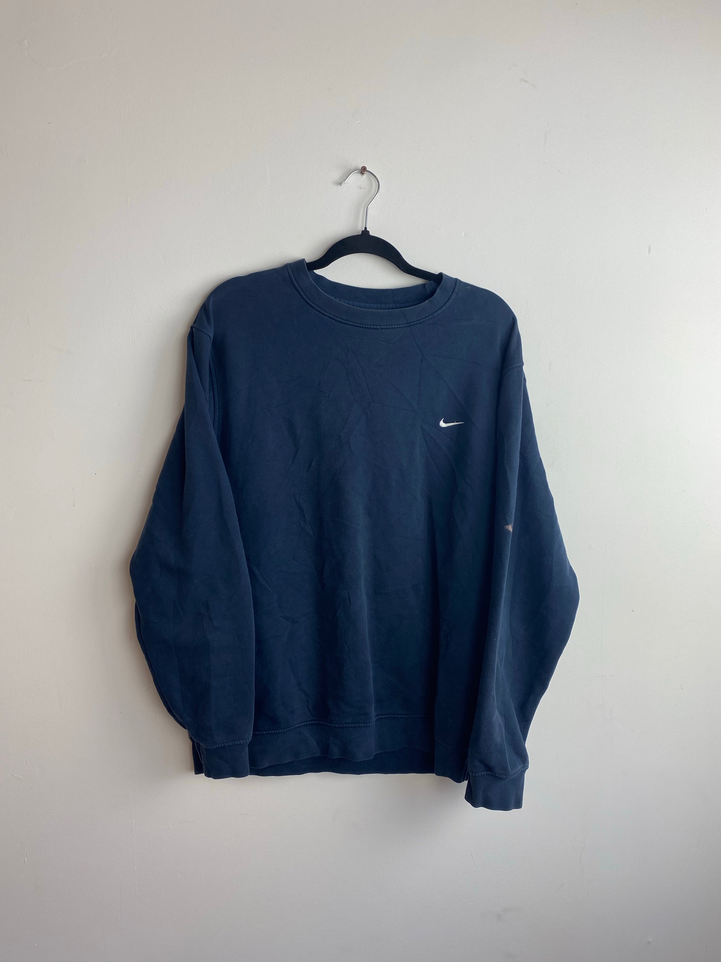 Early 2000s Nike crewneck